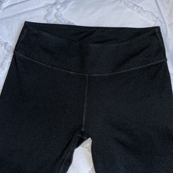 Black Fabletics Leggings - Picture 7 of 12